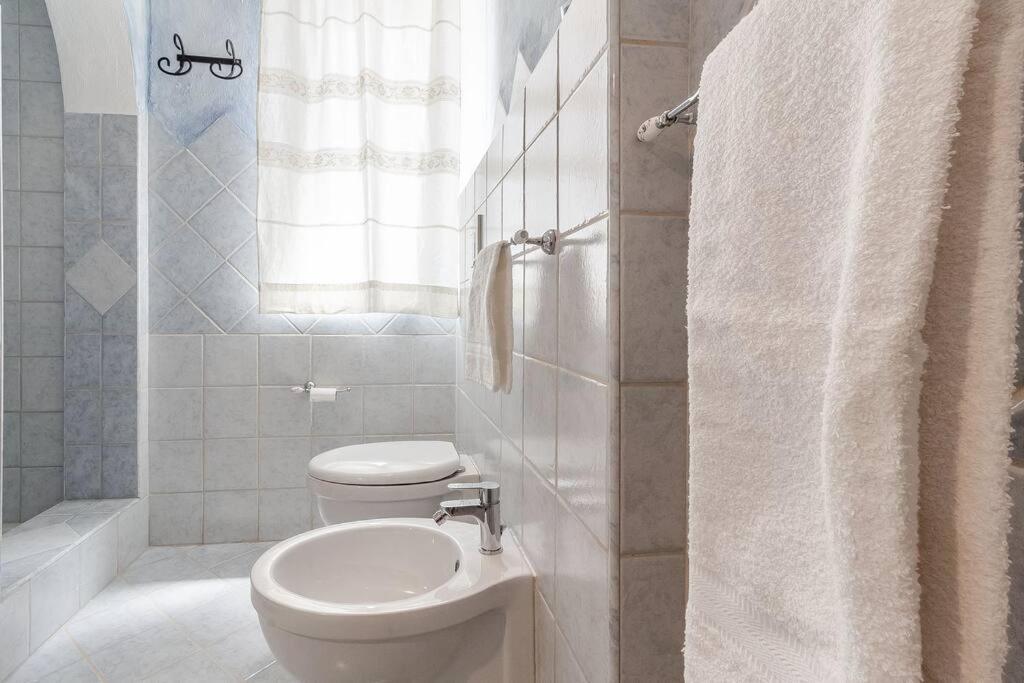Elizabeth Guest House Arzachena Bagian luar foto